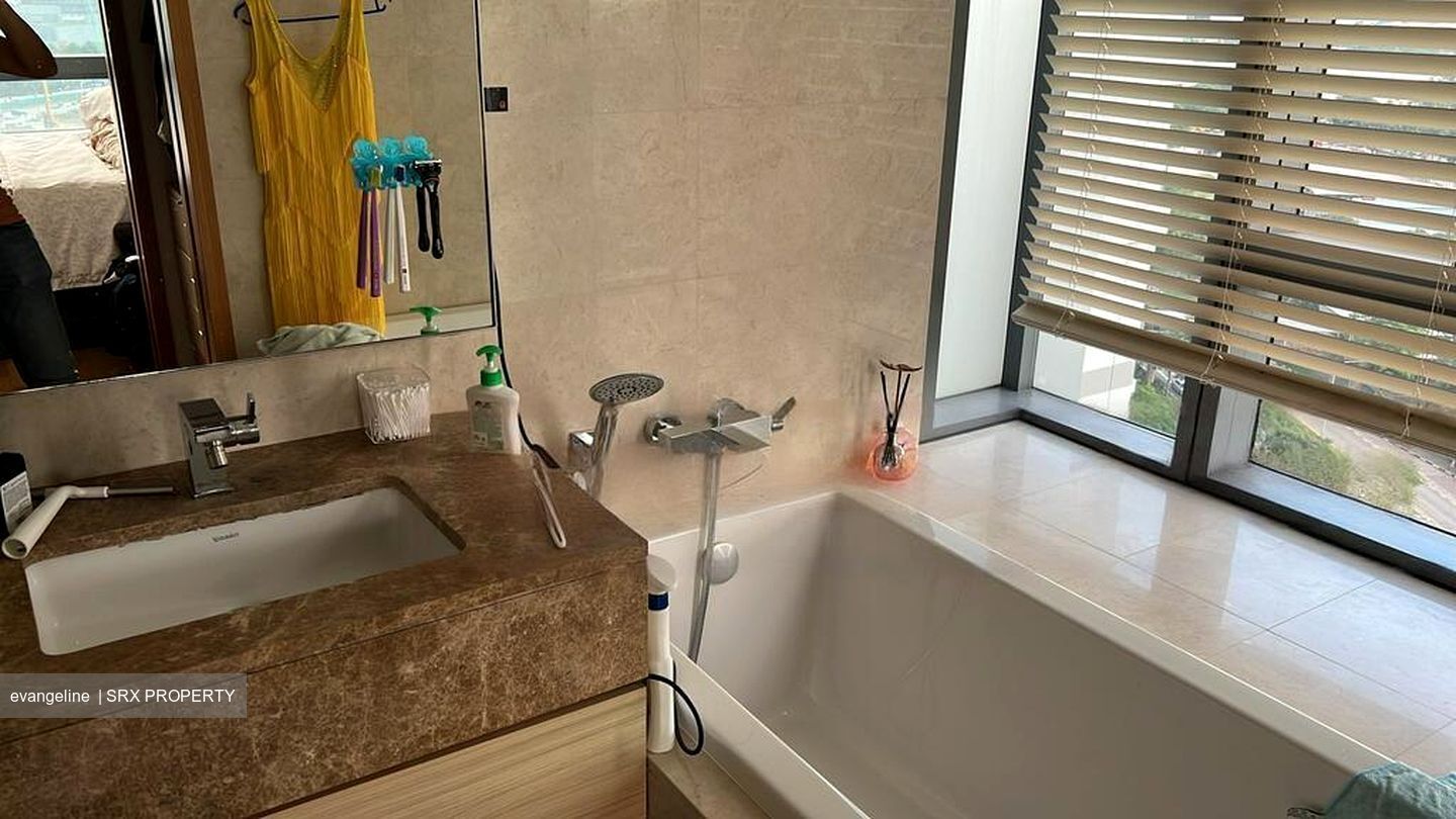 Concourse Skyline (D7), Apartment #453773251